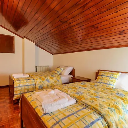 Hébergement de vacances Casa Do Azal *