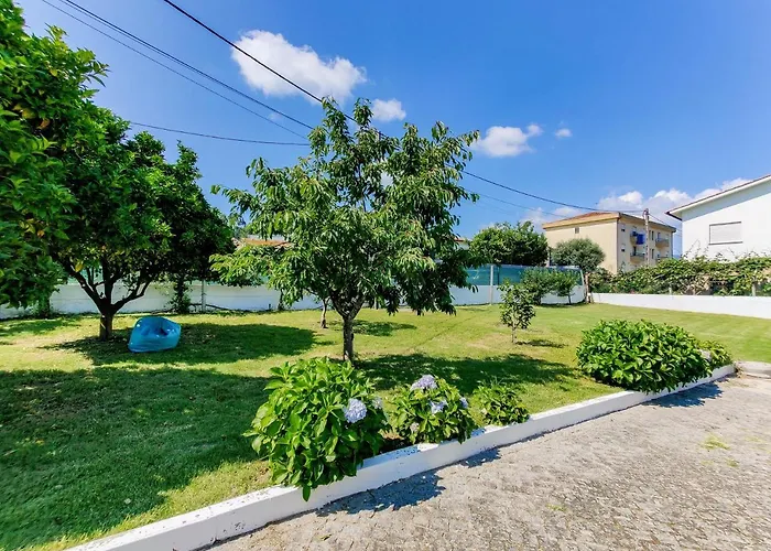 بيت للعطل Casa Do Azal *