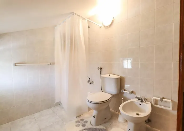 بيت للعطل Casa Do Azal *