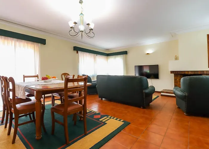 Casa Do Azal * بونتي دي ليما